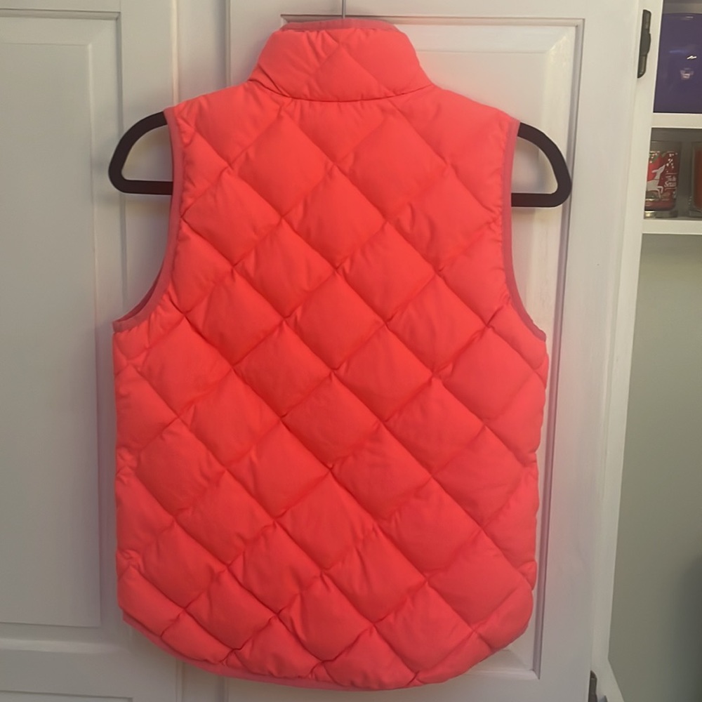 j crew excursion vest - Picture 5 of 6